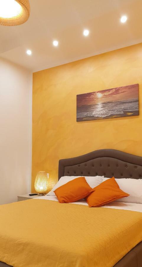 Bed and Breakfast A Un Passo Dal Mare Агрополи Экстерьер фото